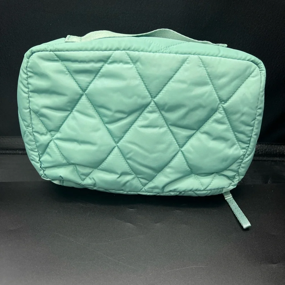 Vera Bradley Hanging Travel Organizer NWT